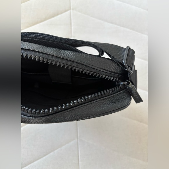 | NWOT | Buffalo | David Bitton | Shoulder / Crossbody Messenger Bag - Picture 9 of 13